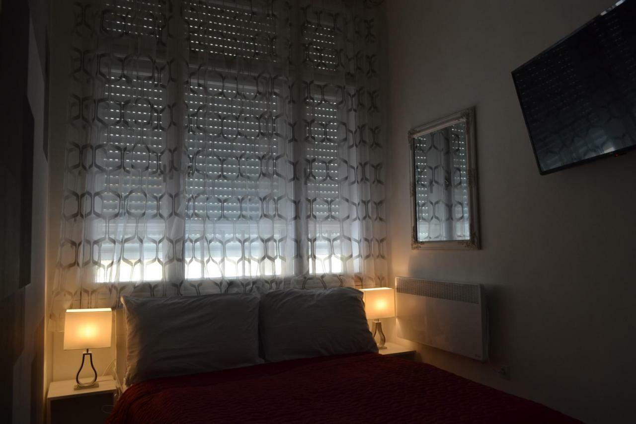 City Corso Apartman Budapest Extérieur photo